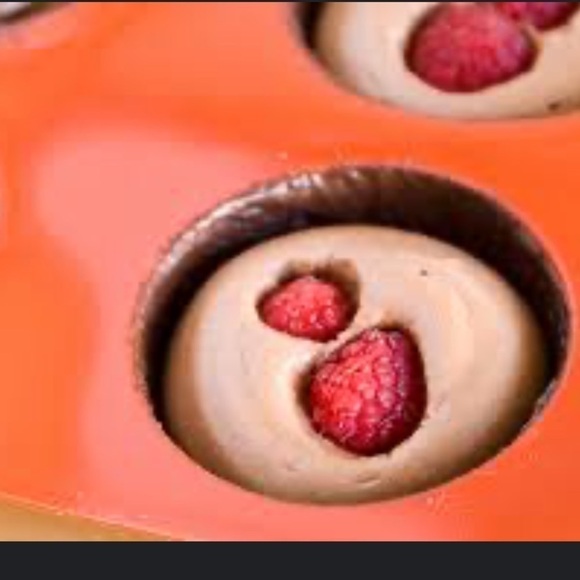 Set of 2 Love & Joy Silicone Chocolate Bomb Molds Tray has six 2.6" half rounds - Picture 7 of 9